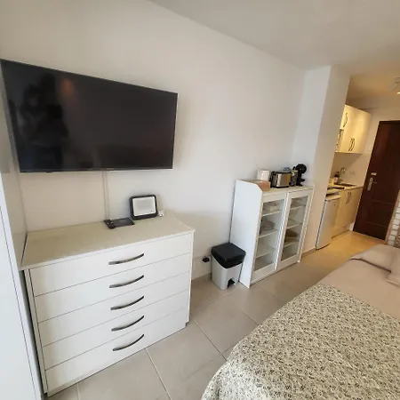 Ocean View 3 Apartment