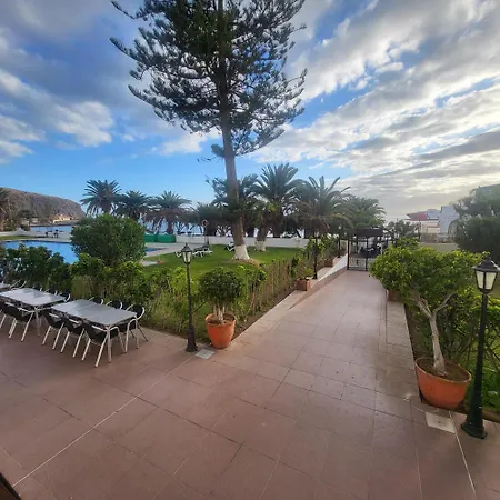 Ocean View 3 Apartment